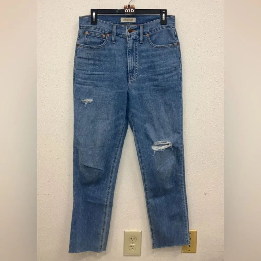 Madewell “The Perfect Vintage Jean” Classic Medium Wash Distressed Raw Hem Sz 28
